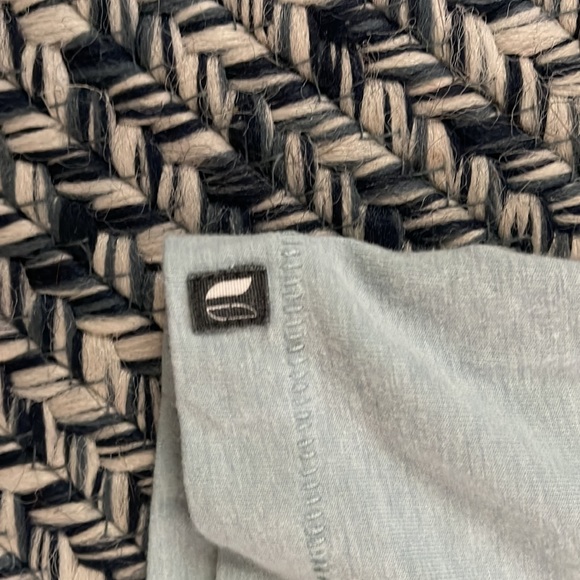 LINKSOUL MENS MEDIUM. I have all colors.
Tempura Fugit. John Ashworth & Co. l - Picture 3 of 4